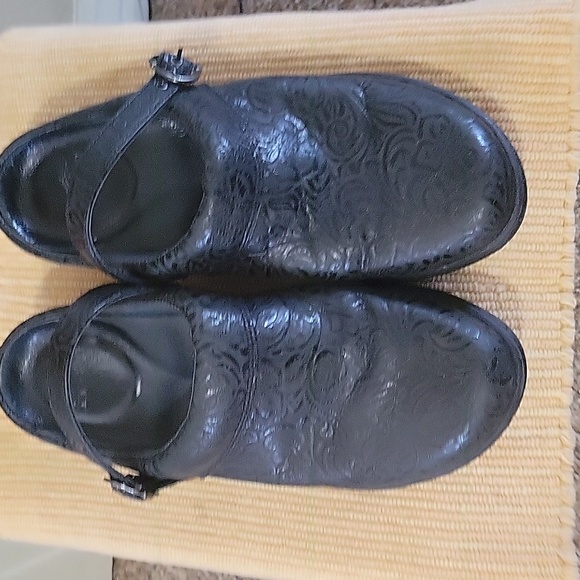 Dansko Clogs - Picture 2 of 3